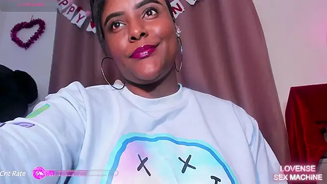 Snapshot of DianaBrownXX chatting on 02.22.25 DianaBrownXX online show from 02.22.25