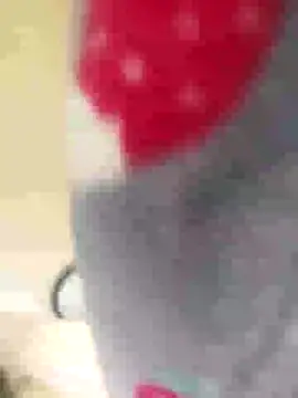 Snapshot of bruna_safadinhaa chatting on 01.01.25 bruna safadinhaa online show from 01.01.25