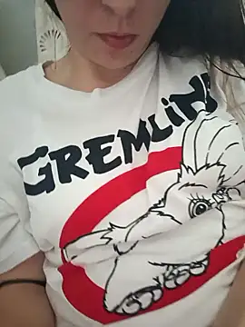 Snapshot of bruna_safadinhaa chatting on 11.04.25 bruna safadinhaa online show from 11.04.25