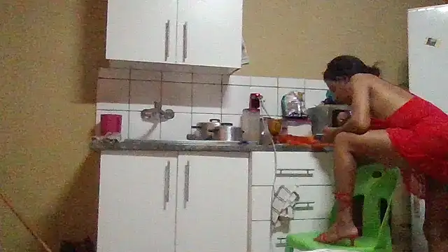 Snapshot of ShooingBunch chatting on 11.03.25 ShooingBunch online show from 11.03.25