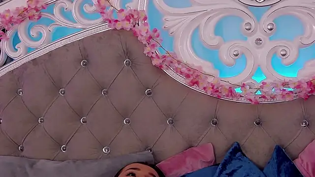 MeIisaLove online show from 02.28.26