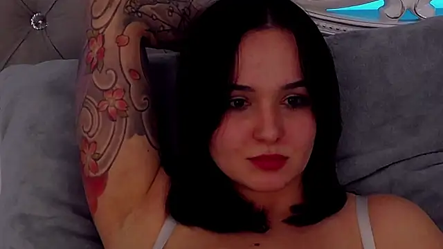 MeIisaLove online show from 03.08.26