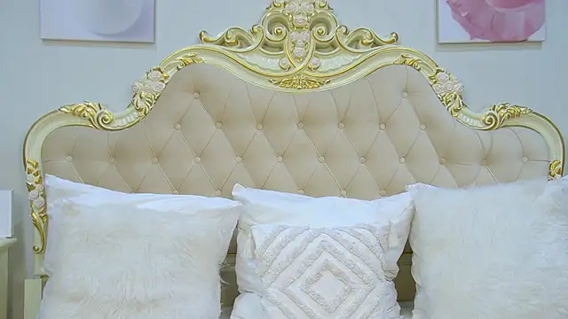 ViolettaCosmo online show from 12.01.25