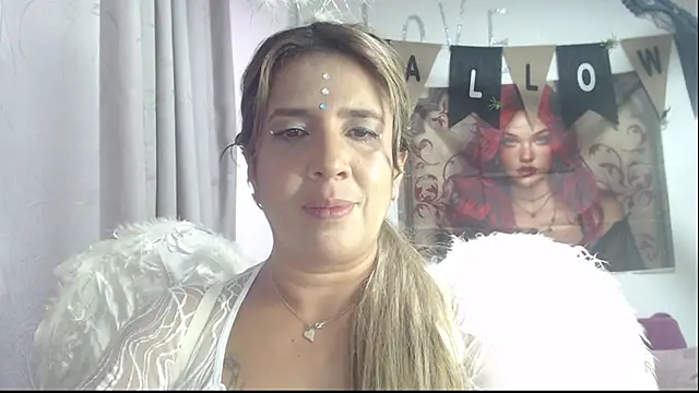 Snapshot of Victoria_meester chatting on 11.02.25 Victoria meester online show from 11.02.25