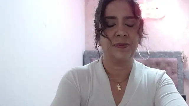 Victoria meester online show from 06.17.26