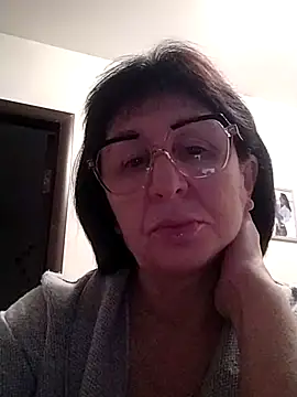 AlbinaXPretty online show from 12.18.24