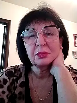 AlbinaXPretty online show from 01.01.25