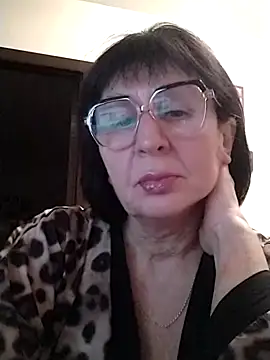 AlbinaXPretty online show from 01.02.25