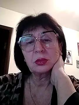 AlbinaXPretty online show from 01.13.25