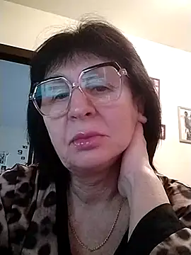 AlbinaXPretty online show from 01.25.25