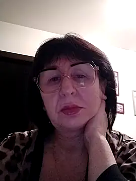 AlbinaXPretty online show from 01.28.25