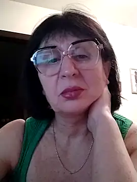 AlbinaXPretty online show from 01.30.25