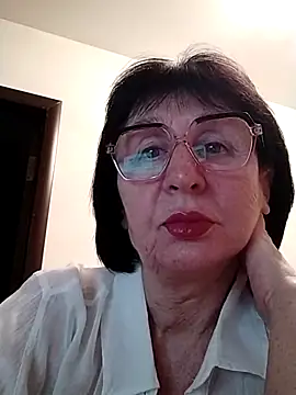 AlbinaXPretty online show from 03.06.25