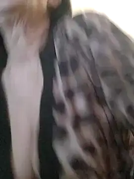 AlbinaXPretty online show from 03.22.25