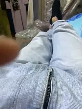 Snapshot of TurkishBigPenis chatting on 12.11.24 TurkishBigPenis online show from 12.11.24