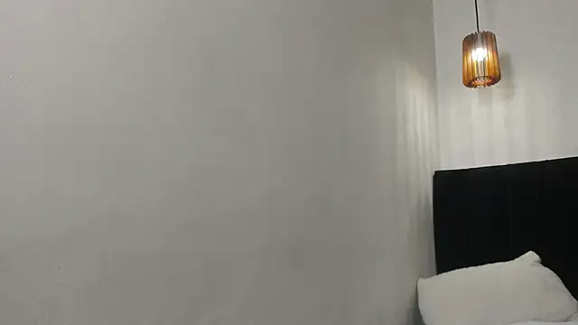 dolly zoe online show from 02.18.26