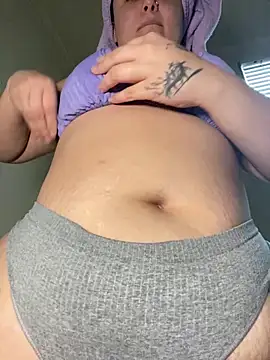 xocrybaby online show from 01.31.25