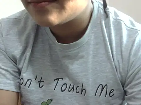 shekira99 online show from 10.23.25