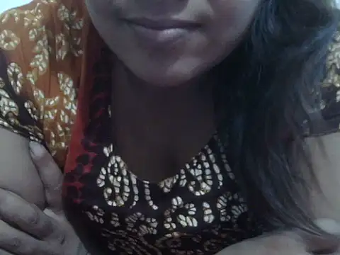 Snapshot of shekira99 chatting on 07.14.26 shekira99 online show from 07.14.26