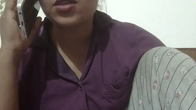 Snapshot of shekira99 chatting on 07.25.26 shekira99 online show from 07.25.26