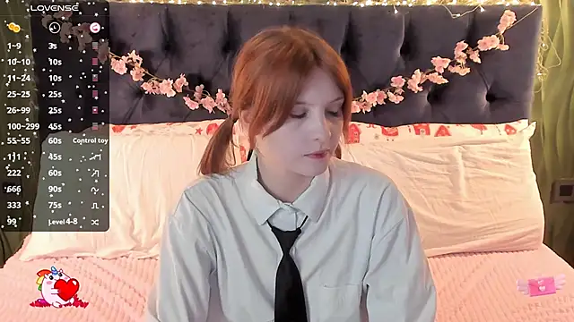 AliceLanley online show from 12.14.25