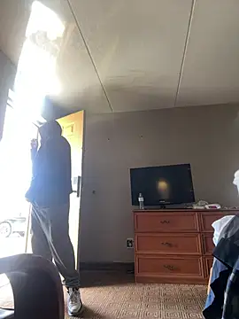 Stressreliever82 online show from 03.16.26