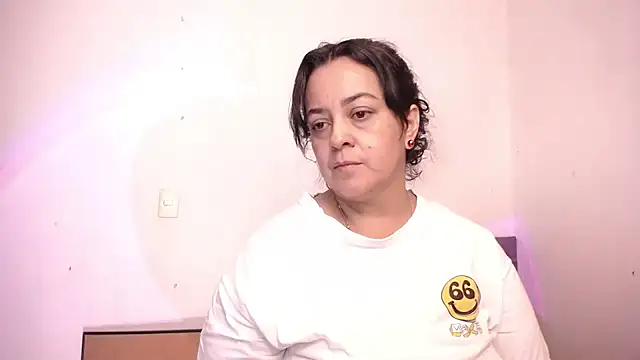 lucia vonne  online show from 06.03.26