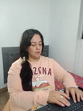 lucia vonne  online show from 06.11.26