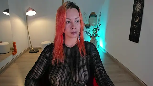 Snapshot of Kat_Art chatting on 02.02.25 Kat Art online show from 02.02.25