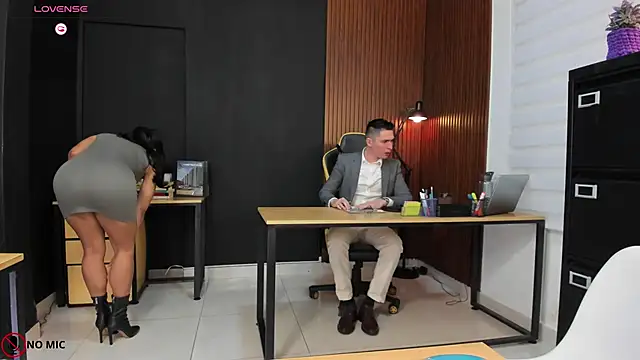 Snapshot of Office_Naughty_Girl chatting on 12.05.24 Office Naughty Girl online show from 12.05.24