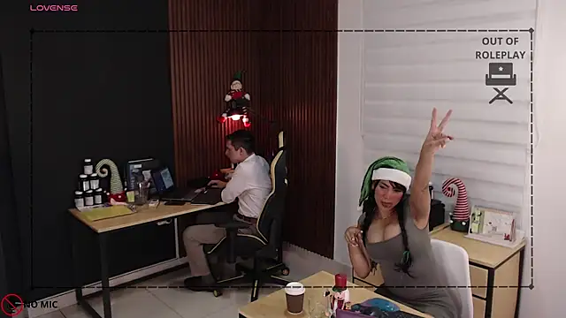 Snapshot of Office_Naughty_Girl chatting on 12.21.24 Office Naughty Girl online show from 12.21.24