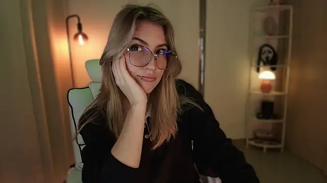 Dakotaa  online show from 12.01.25