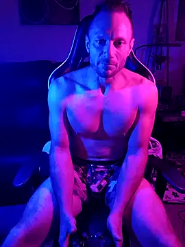 Snapshot of Funwithbrad1 chatting on 12.11.24 Funwithbrad1 online show from 12.11.24