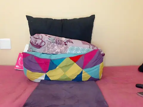 Snapshot of NikkiDickSavage chatting on 02.27.25 NikkiDickSavage online show from 02.27.25