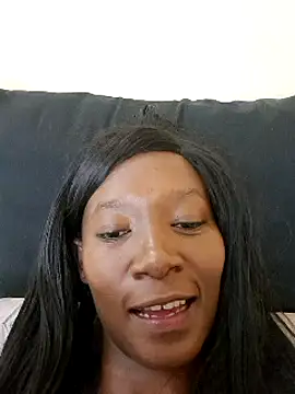 Snapshot of NikkiDickSavage chatting on 03.09.25 NikkiDickSavage online show from 03.09.25