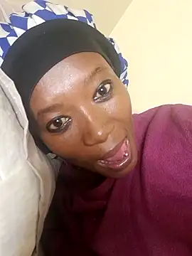 Snapshot of NikkiDickSavage chatting on 03.22.25 NikkiDickSavage online show from 03.22.25