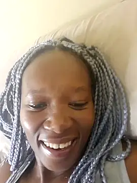 Snapshot of NikkiDickSavage chatting on 03.23.25 NikkiDickSavage online show from 03.23.25