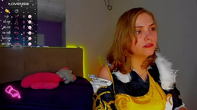 DellaRowe online show from 11.17.25