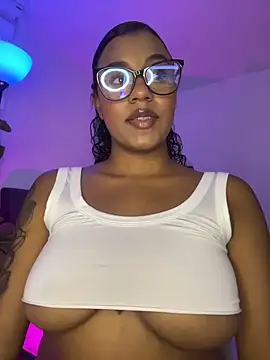 charlotteeruss online show from 11.05.25