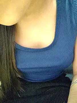 Snapshot of Roshni_98 chatting on 10.07.25 Roshni 98 online show from 10.07.25