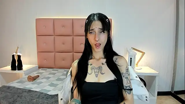 lhiamfit online show from 09.25.25