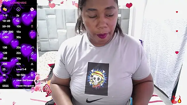 thickebonymilfF online show from 09.18.25