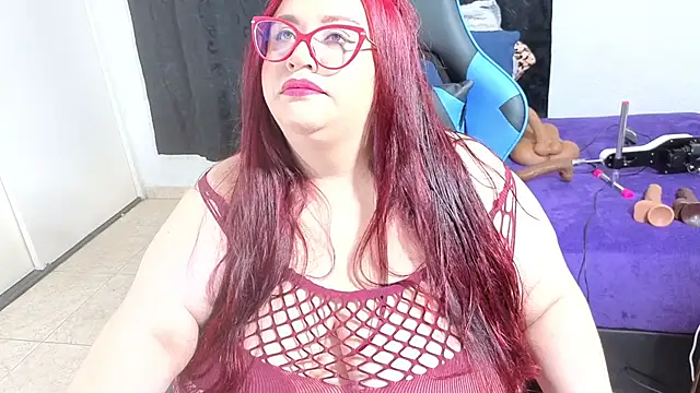 Snapshot of anacohen chatting on 09.15.25 anacohen online show from 09.15.25