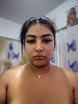NatashaBrown12 online show from 04.28.26