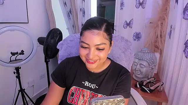 NatashaBrown12 online show from 06.05.26