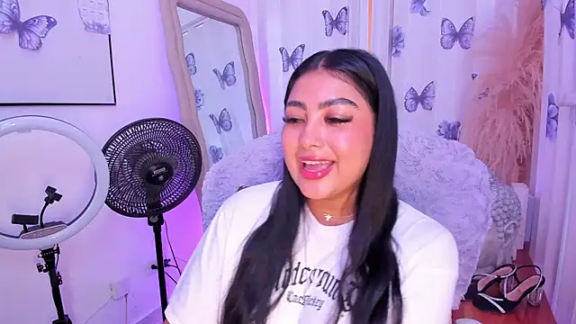 NatashaBrown12 online show from 06.11.26