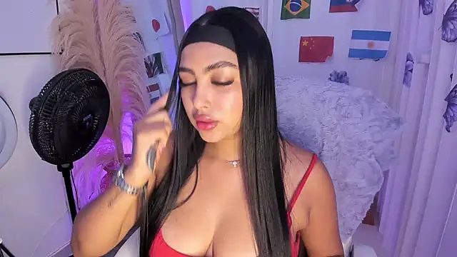 NatashaBrown12 online show from 06.18.26