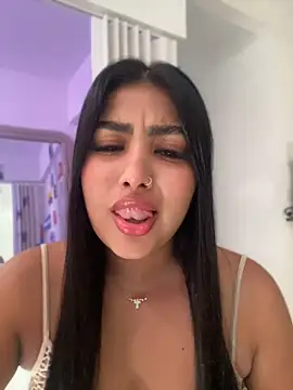 NatashaBrown12 online show from 06.20.26