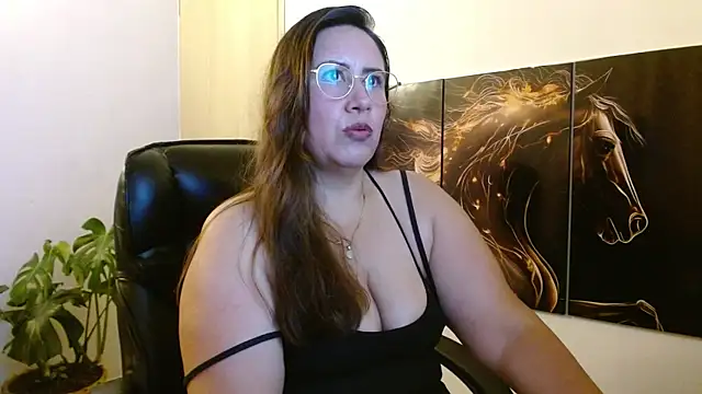 amalia brunette online show from 04.26.26