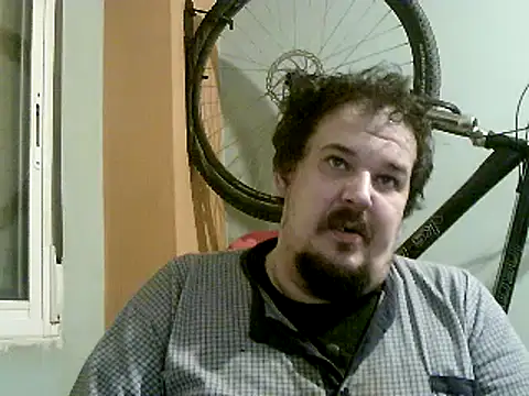 Snapshot of porkorossy chatting on 12.13.24 porkorossy online show from 12.13.24
